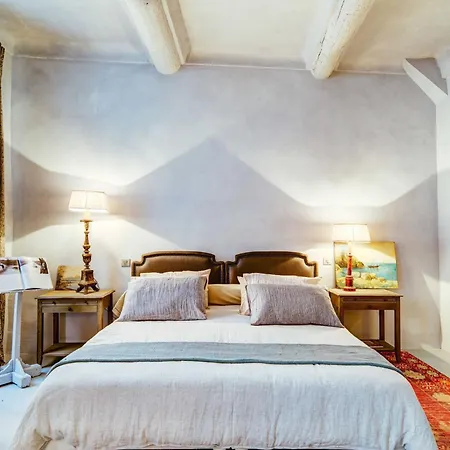 De Charme In The Heart Of